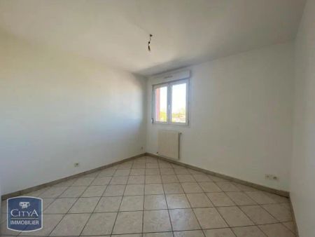 Appartement à louer 3 pièces 79.28m² - Photo 2