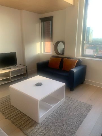 2 Bed Flat, Spinners Way, M15 - Photo 2