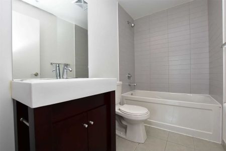 1 Bedroom+den condo apartment for rent in Rexdale, Etob - Photo 2