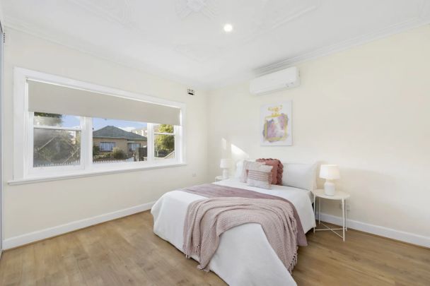 21 Oakland Street, - Photo 1