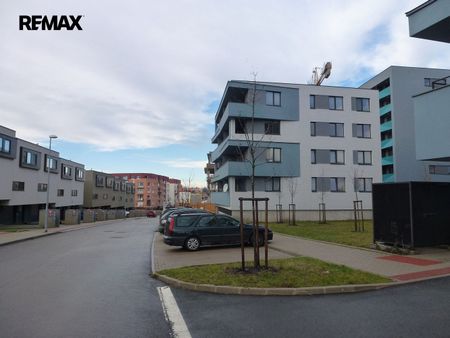 Pronájem bytu 1+kk 40 m² - Фото 4