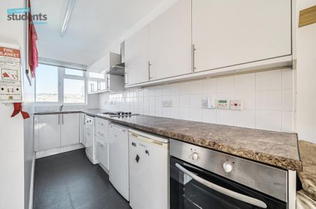 6 bedroom terraced house to rent - Photo 2