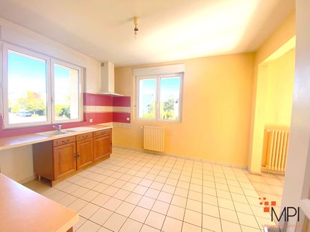 Location Appartement 4 pièces 105m² - Photo 4