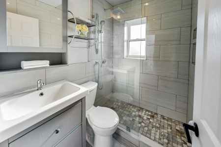 For Lease - 633 Glenholme Avenue, Toronto, Ontario - Photo 5
