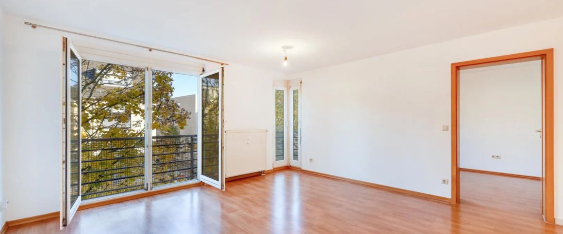 +++ zentral, bequem & renoviert - französischer Balkon - inklusive TG-Stellplatz - ohne Einbauküche +++ - Photo 1