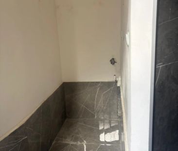 Moderne 5 Zimmer Wohnung im Altbau mit Aussenflächen und Gartennutzung - Photo 4