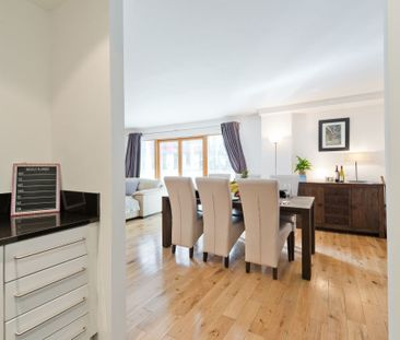 Apt. 60 Forbes Quay, Lazer Lane, Grand Canal Dk, Dublin 2 - Photo 5