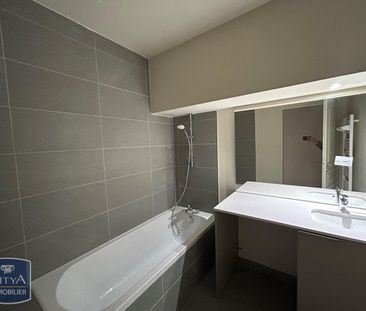 Location Appartement 3 pièces 67m² AGEN 47000 - Photo 4