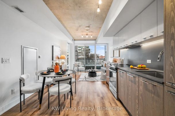 30 Baseball Place #425 - Photo 1