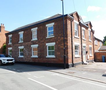 2 bedroom ground floor maisonette to rent - Photo 3