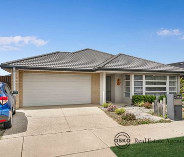 Modern Family Comfort in the Heart of Warralily Estate - Photo 6