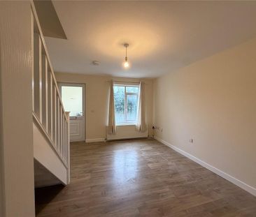 2 bedroom semi-detached house to rent - Photo 6