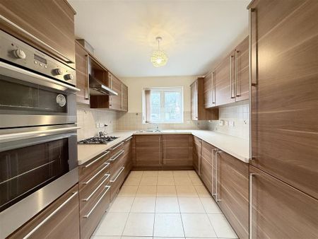 4 bedroom house to rent - Photo 4