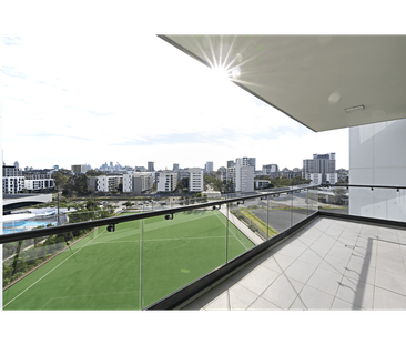 [Fully Furnished] North Facing, Beautiful ChiC Three Bedroom Apartm... - Photo 2