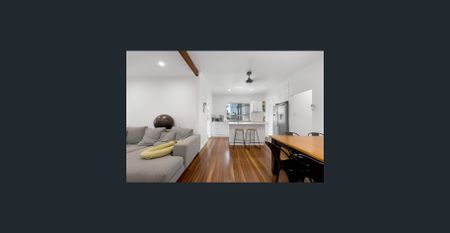 RENOVATED COTTAGE - Photo 2