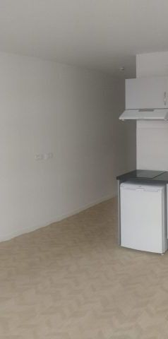 T1 - Photo 1