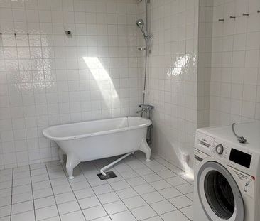 Amerikagatan 44, Södertälje - Photo 1