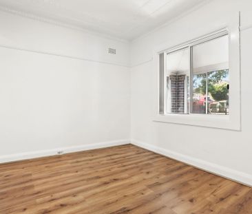 72 Lancaster Avenue, Melrose Park NSW 2114 - House For Rent | Domain - Photo 1