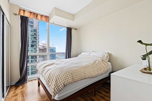 For Lease - 18 Harbour Street Unit# 3107, Toronto, Ontario - Photo 1