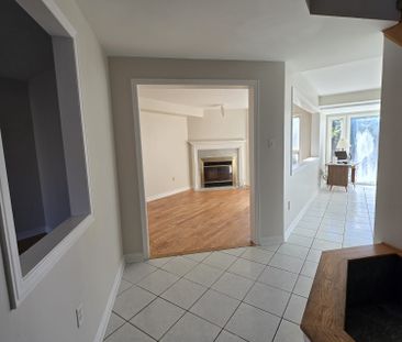 For Lease - 135 Moffatt Avenue, Brampton, Ontario - Photo 6