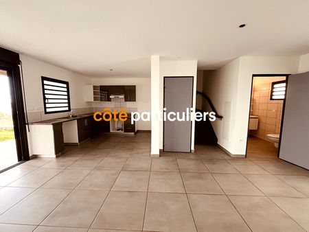 A LOUER - MAISON T4 DE 84 M2 AVEC PISCINE - GRAND BOIS - Photo 5