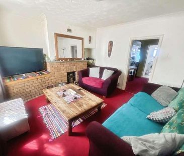 Sutton Road, Kidderminster, DY11 - Photo 1