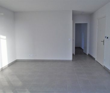Location Appartement 2 pièces 40m² ST ANDRE DE CUBZAC 33240 - Photo 1