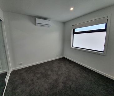 2/2 Mill Road, Oakleigh VIC 3166 - Townhouse For Rent | Domain - Photo 2