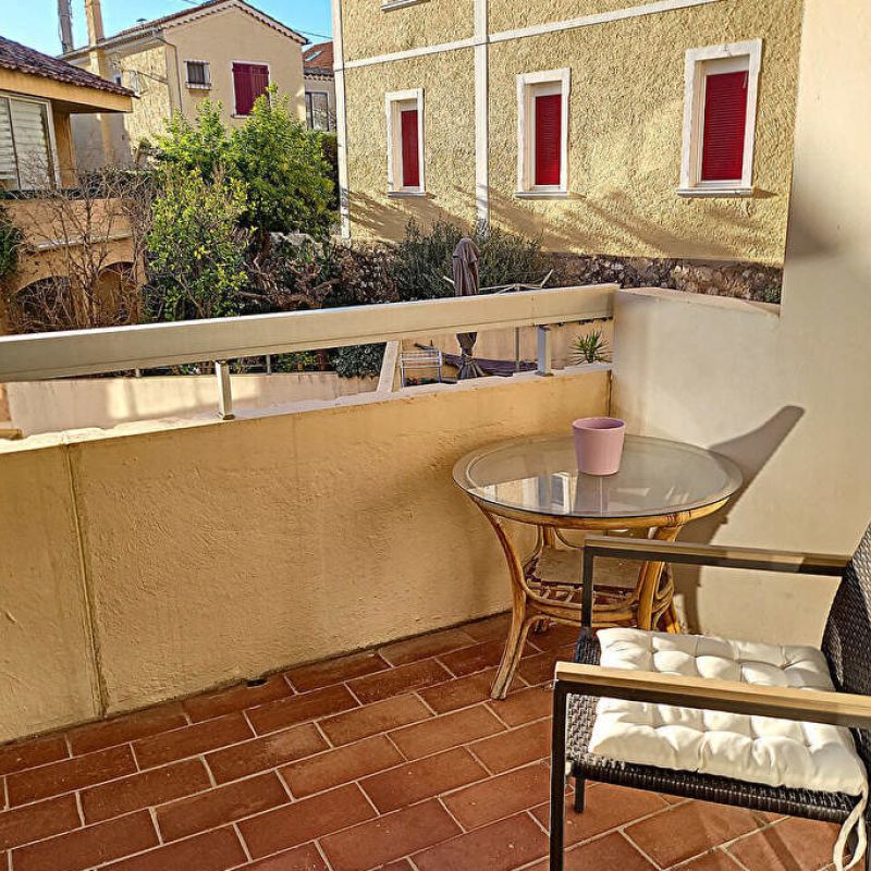 Appartement Bandol 3 pièce(s) 62.83 m² - COEUR DE VILLE ET ACCES PLAGE RENECROS - - Photo 1