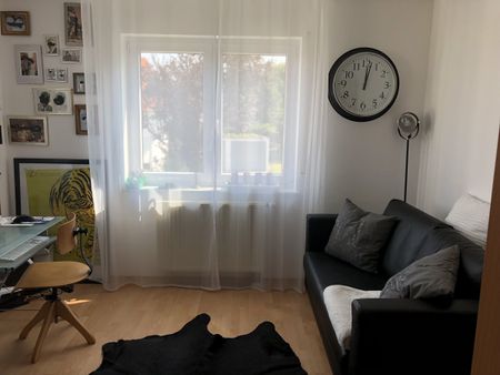 Gomaringen: Sehr gepflegte 4 Zimmer-Wohnung im 3-Familienhaus - Photo 3