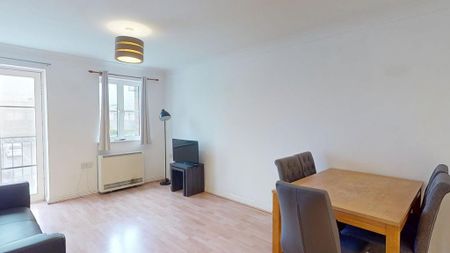 2 bedroom apartment to rent - Photo 2