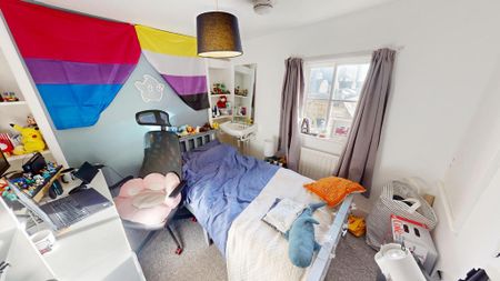 3 bedroom terraced house to rent - Photo 4