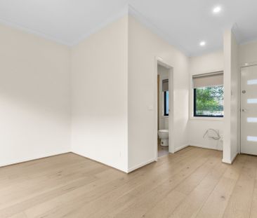 **REGISTER TO INSPECT VIA REALESTATE.COM.AU LINK & PHOTO ID MUST BE... - Photo 5