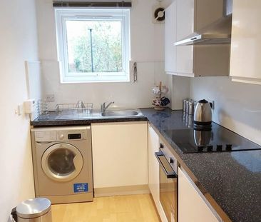 2 Bed Flat, Broomspring Close, S3 - Photo 5