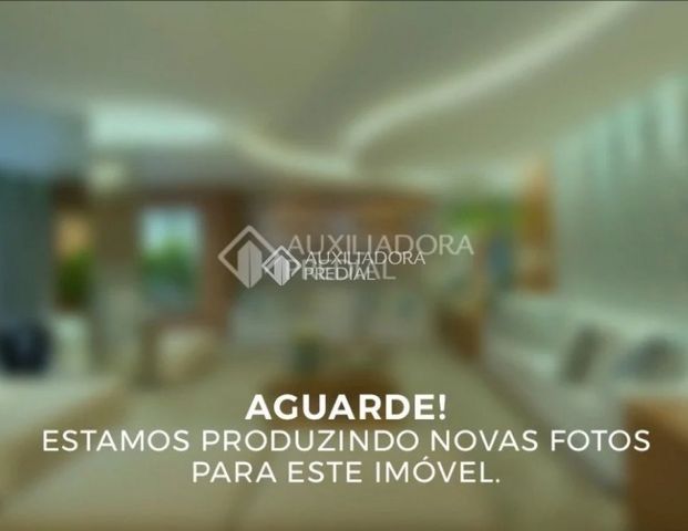 Casa com 5 quartos e 180m² para alugar em Mathias Velho, Canoas. - Foto 1