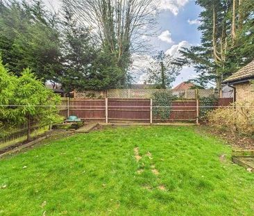 Albany Park Drive, Winnersh, Wokingham, Berkshire, RG41 - Photo 6