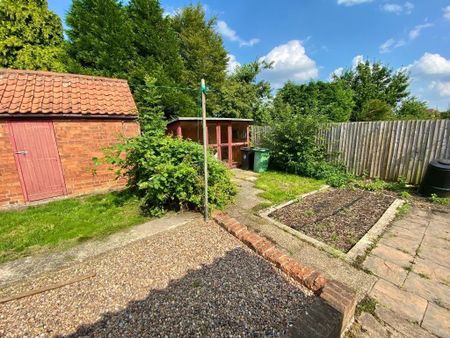 2 bedroom terraced house to rent - Photo 3