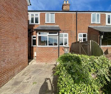 3 bedroom terraced house to rent - Photo 6