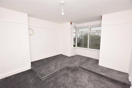 5 bedroom detached house to rent - Photo 4