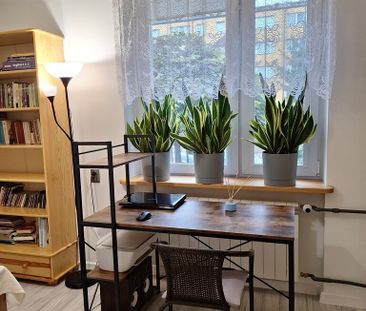 Brwinów - Фото 1