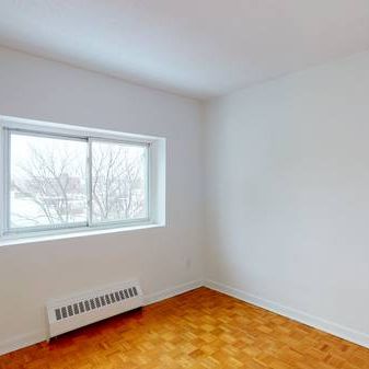 2 Bedroom Apartment - Steps Away from uOttawa - Move in May 1st - Photo 4