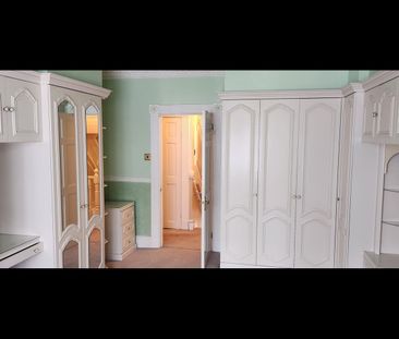 Room in a Shared House, Parkway, IG3 - Photo 5