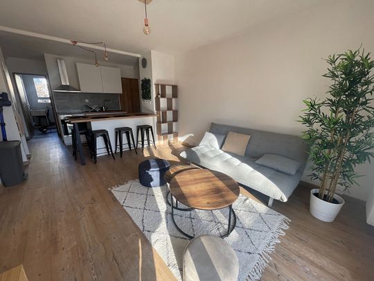 A LOUER - AIX EN PROVENCE - CHAMBRE EN COLOCATION AVEC BALCON - Photo 1