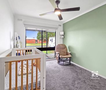 MODERN COMFORT MEETS FAMILY LIVING - Photo 4