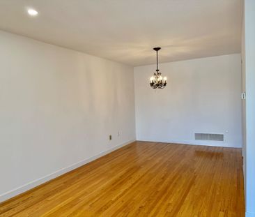 For Lease - 165 Aberdeen Avenue, Vaughan, Ontario - Photo 4