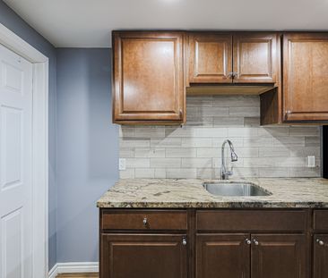 For Lease - 210 Miller Drive, Halton Hills, Ontario - Photo 5