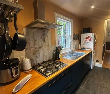 2 bedroom House To Let - Photo 3