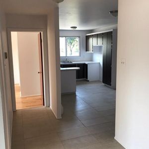 4-1/2 Longueuil (Le Vieux-Longueuil) $ 1 410 - Photo 2