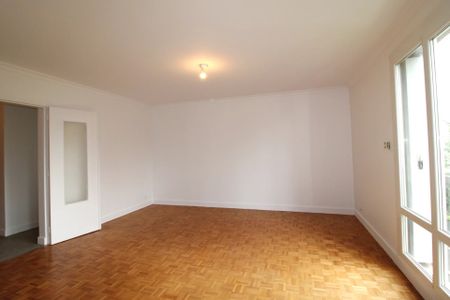Location Appartement 3 pièces 70m² ST BRIEUC 22000 - Photo 2