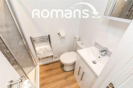 Studio to rent - Photo 5